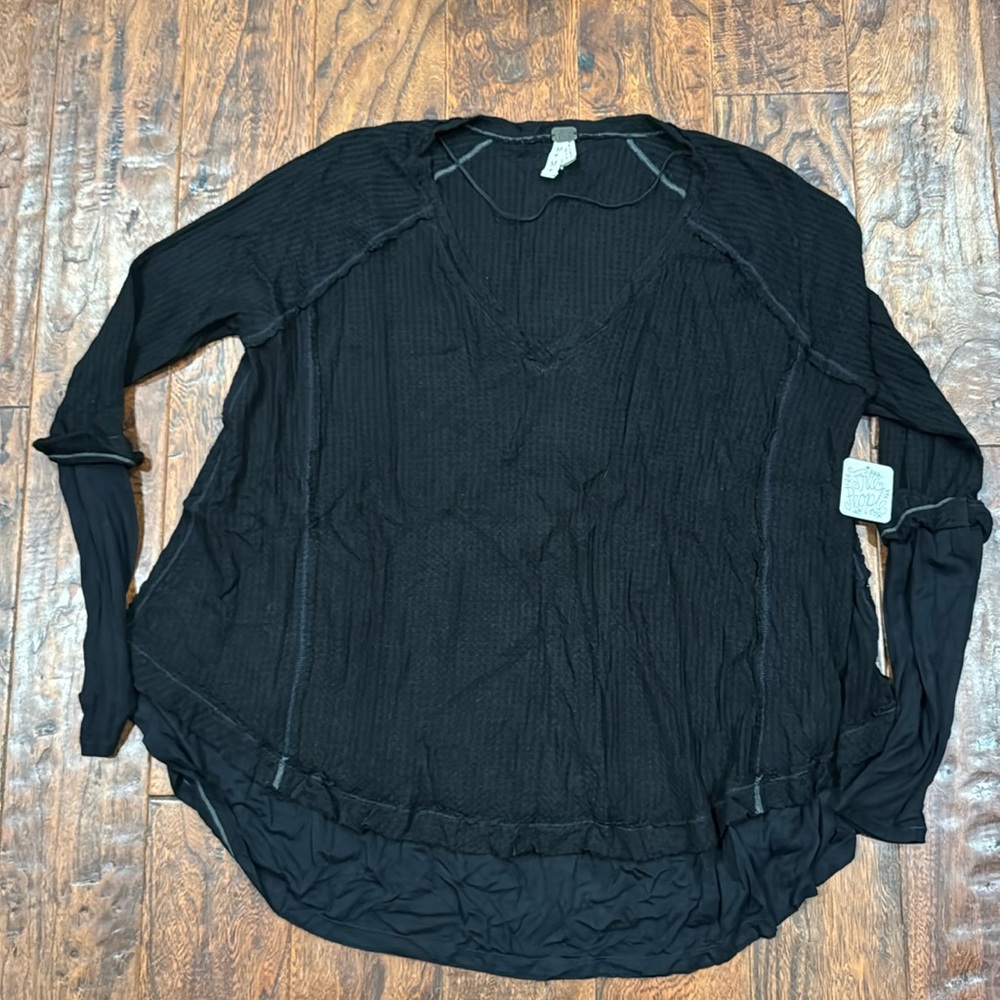 WE THE FREE RAYON WAFFLE KNIT SWING HENLEY BLACK SZ M NWT